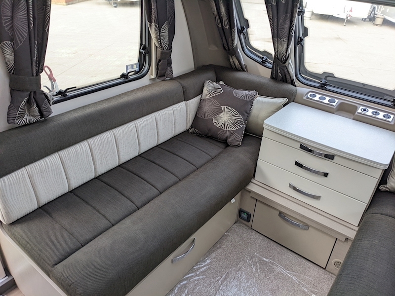 Sterling Elite 2016 560 - Large 10