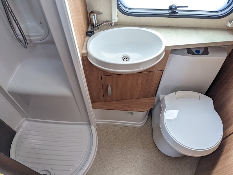 Swift Challenger 2011 580 - Large 18