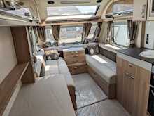 Swift Conqueror 2016 4806