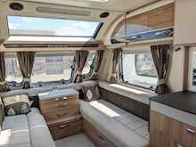 Swift Conqueror 2016 48010