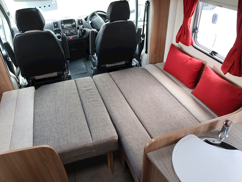Bailey Advance 2017 640 - Large 12