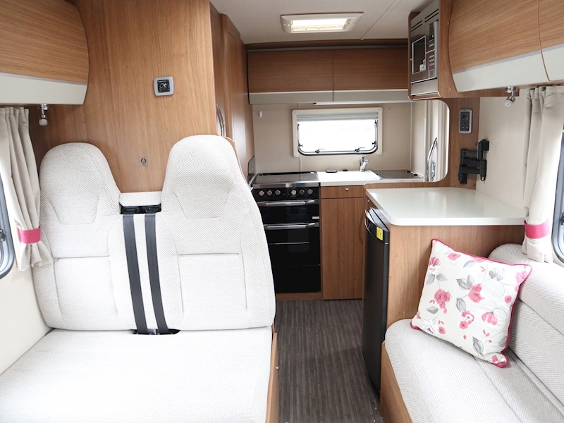 Autotrail Imala 2018 620 Hi-Line - Large 8