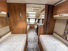 Swift Conqueror 2013 56512