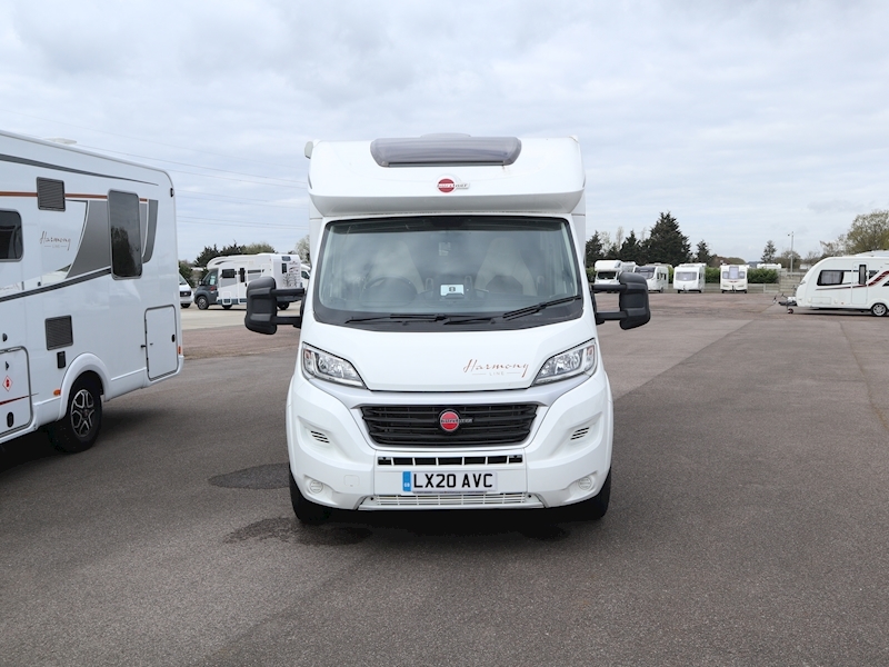 Burstner Lyseo TD Harmony 2019 T590 - Large 1