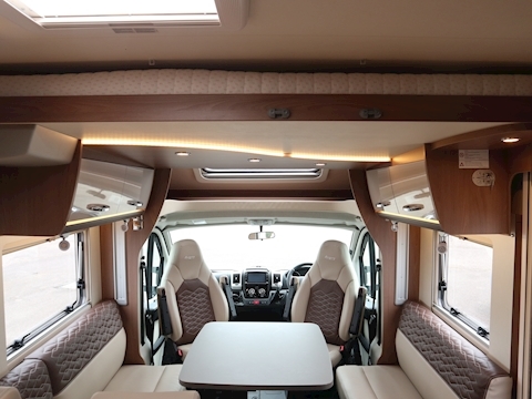 Burstner Lyseo TD Harmony 2019 T590 - Large 15