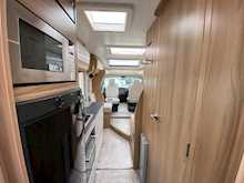 Peugeot Bailey Approach 2017 Autograph 79-47