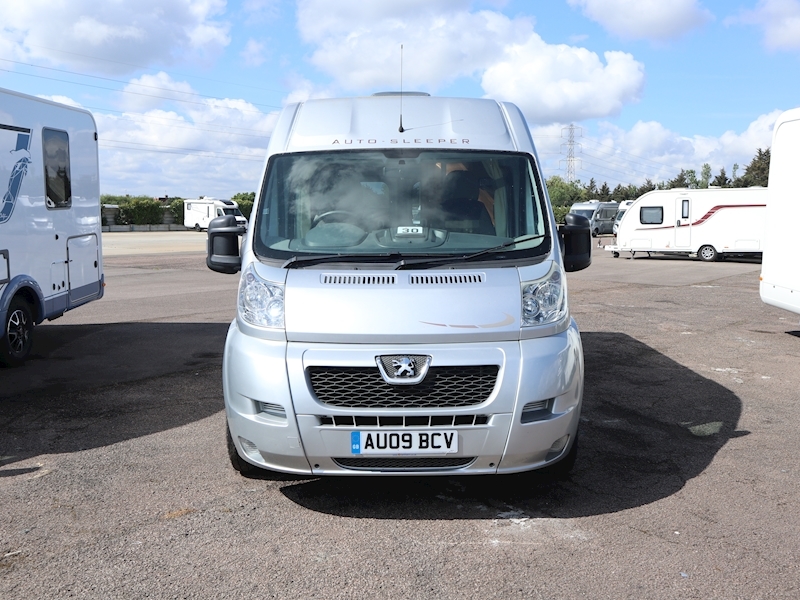 Autosleeper Warwick 2009 Duo - Large 1