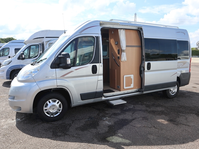 Autosleeper Warwick 2009 Duo - Large 6