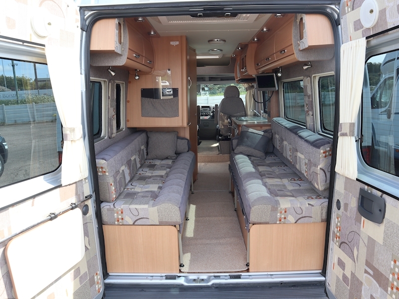 Autosleeper Warwick 2009 Duo - Large 13