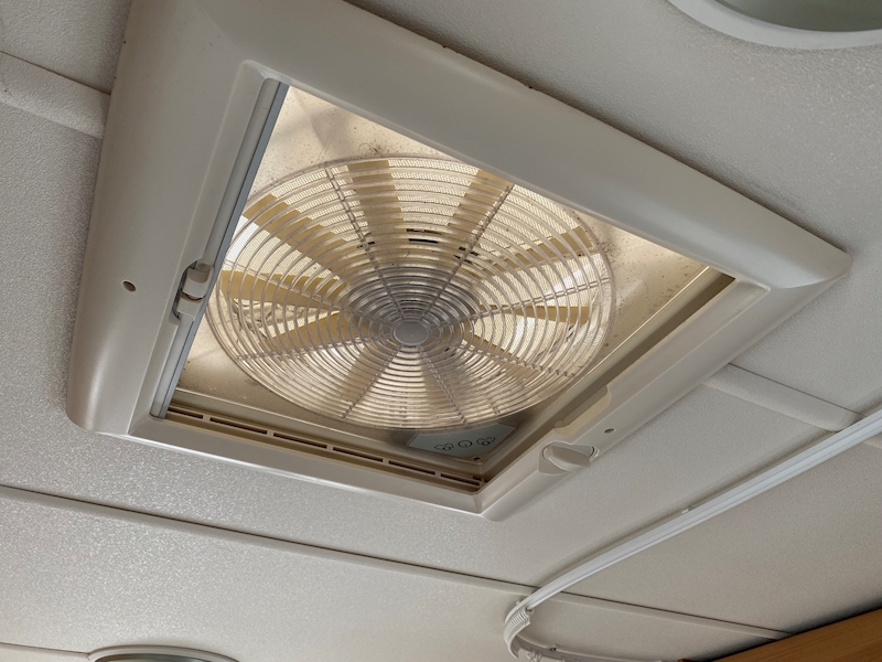 Swift Fairway 2011 530/4 - Large 9