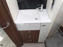 Burstner Elegance 2021 I 920 G25
