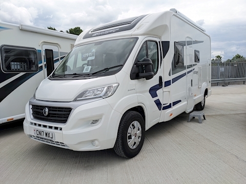 Swift Escape 2017 695 - Large 3