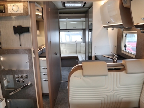 Burstner Lyseo TD HL 2022 IT 744 Bahia - Large 8