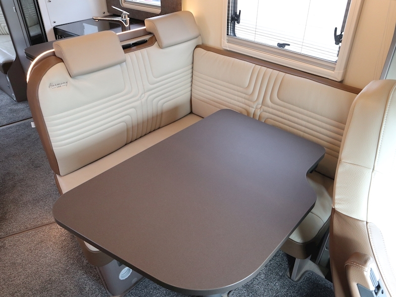 Burstner Lyseo TD HL 2022 IT 744 Bahia - Large 10