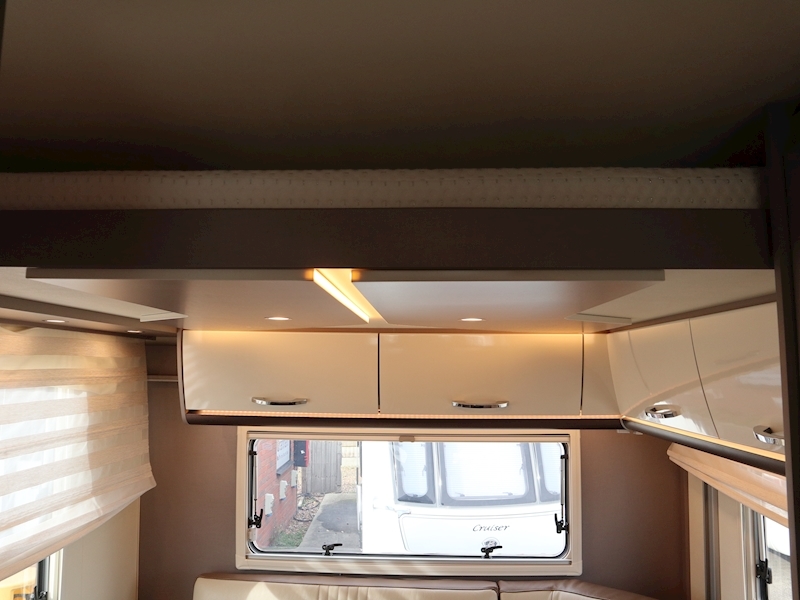 Burstner Lyseo TD HL 2022 IT 744 Bahia - Large 21