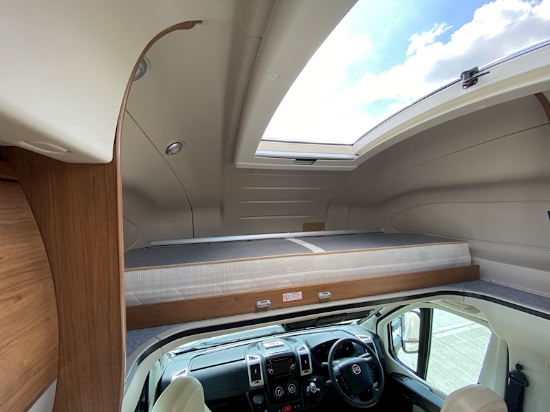 Autotrail Dakota 2015 FB - Large 11