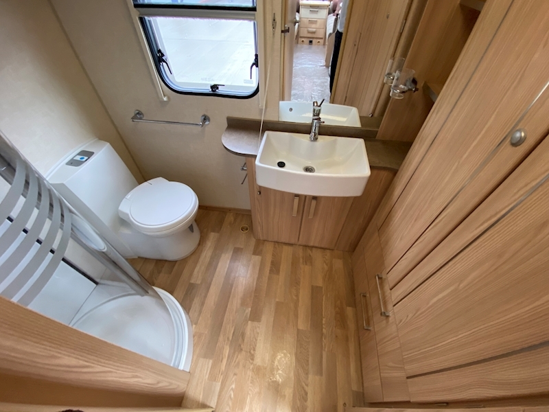 Coachman Pastiche 2012 520/4 - Large 5