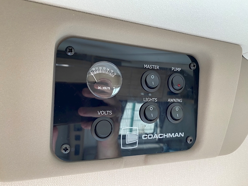 Coachman Vision 2016 570/5 - Large 10