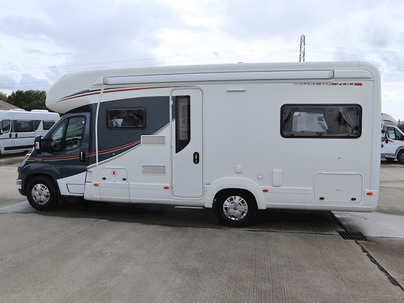 Fiat Auto Trail Apache 2015 700 - Large 6