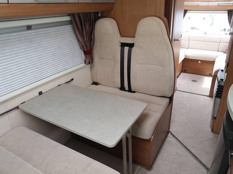Fiat Auto Trail Apache 2015 700 - Large 9