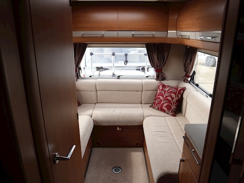 Fiat Auto Trail Apache 2015 700 - Large 19