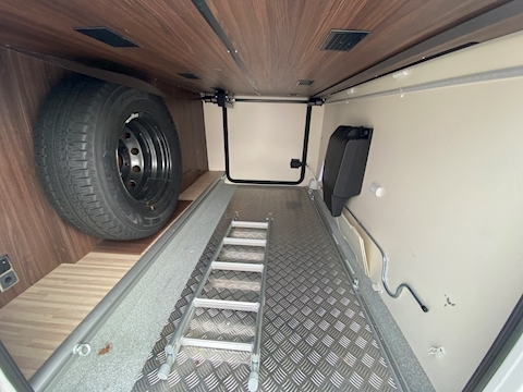 Benimar Mileo 2019 346 - Large 15