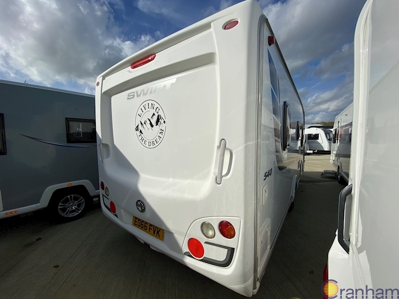 Swift Challenger 2010 540 - Large 1