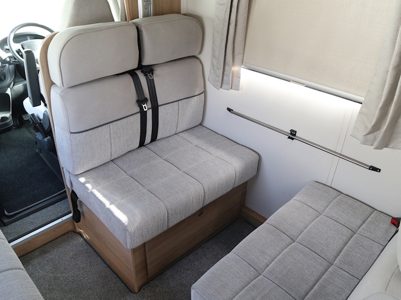 Elddis Autoquest 2020 196 - Large 9