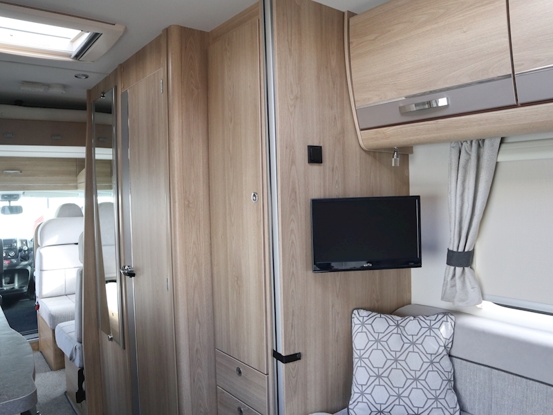 Elddis Autoquest 2020 196 - Large 20