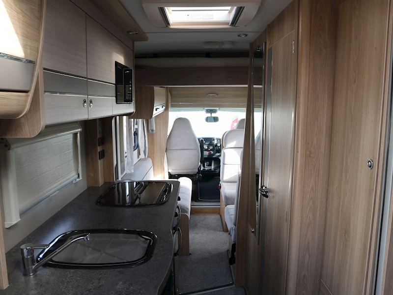 Elddis Autoquest 2020 196 - Large 21