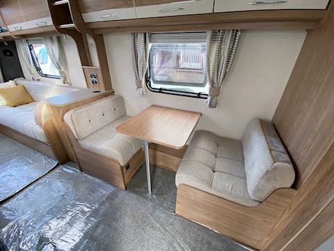 Coachman VIP 2019 520 - Large 7