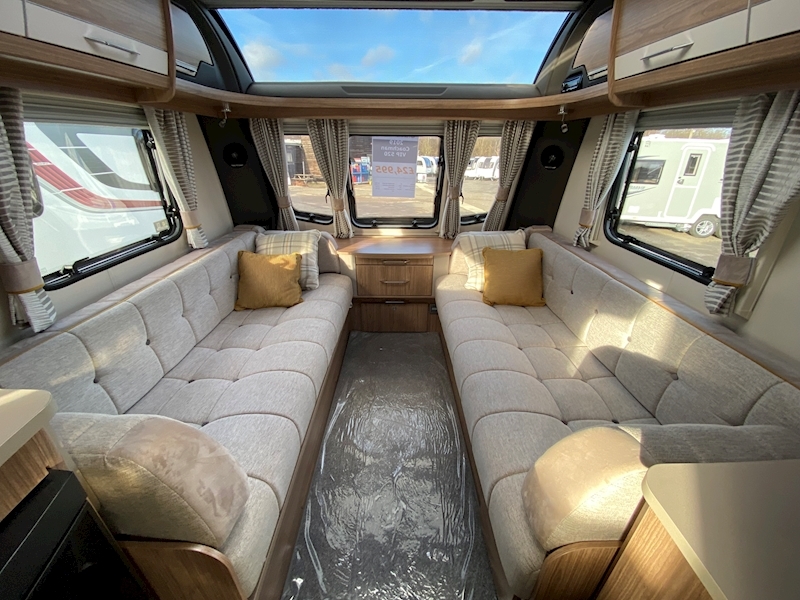 Coachman VIP 2019 520 - Large 3