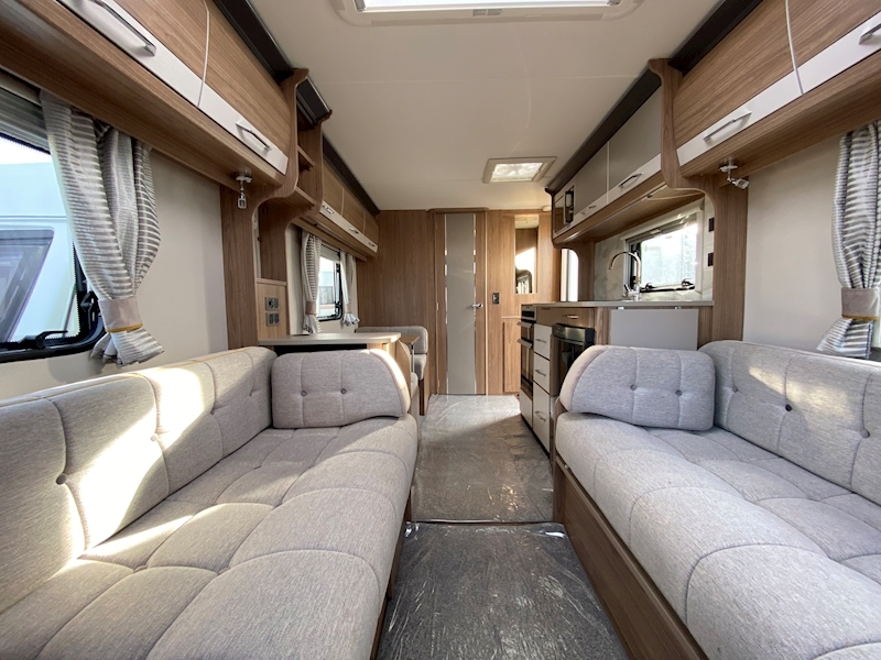 Coachman VIP 2019 520 - Large 2