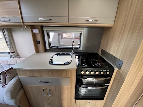 Coachman Pastiche 2018 460 - Large 4