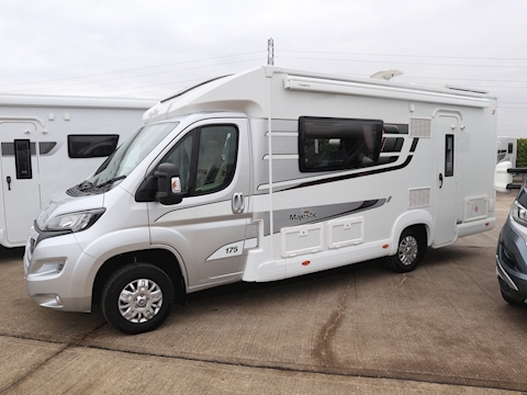 Elddis Majestic 2020 175 - Large 5