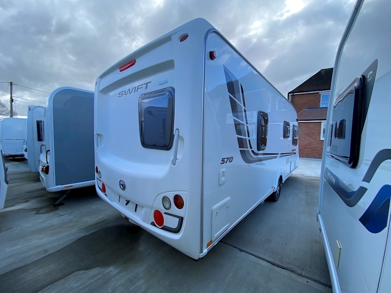 Swift Challenger 2010 570 - Large 1