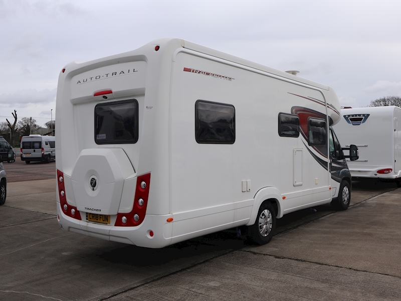 Autotrail Tracker 2018 RB - Large 4