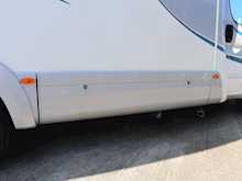Autotrail Frontier 2012 Navajo3