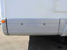Autotrail Frontier 2012 Navajo5