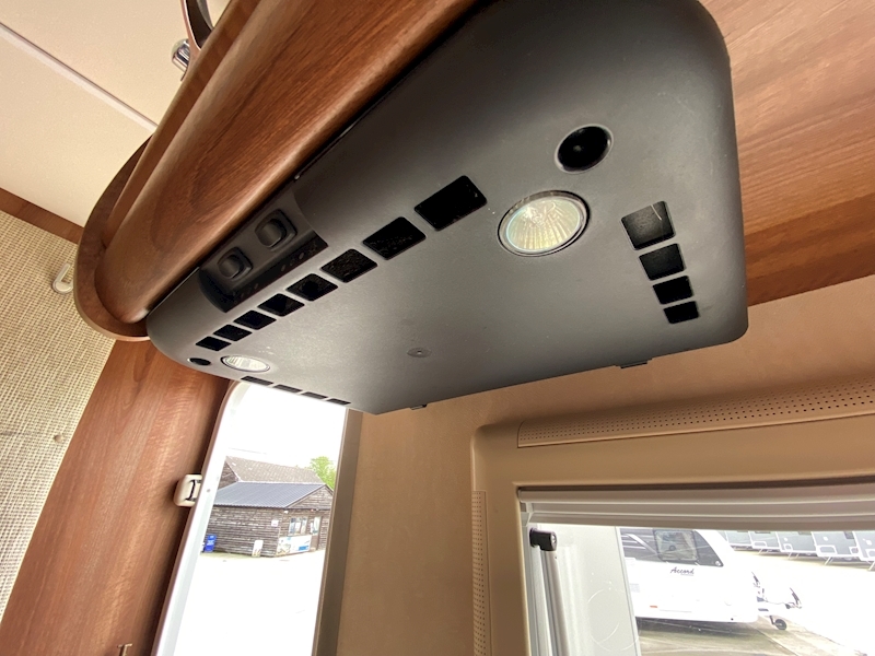 Autosleeper Winchcombe 2013 Mercedes - Large 15