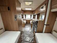 Compass Corona 2015 5746