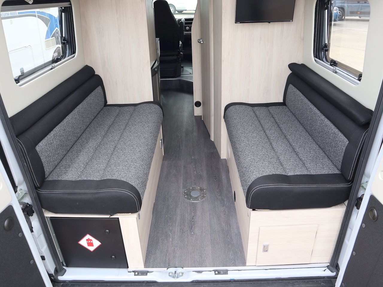 Used Autotrail Expedition 2023 67 Van For Sale in Essex (U1889 ...