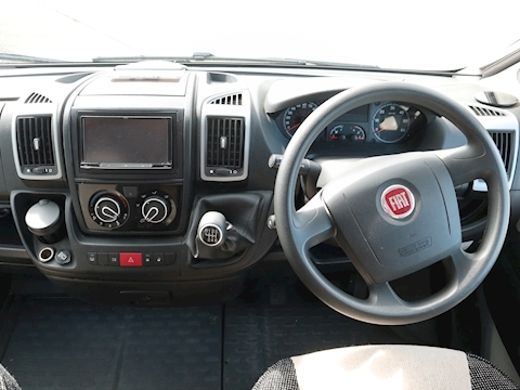 Fiat Autotrail 2012 Tracker FB - Large 7