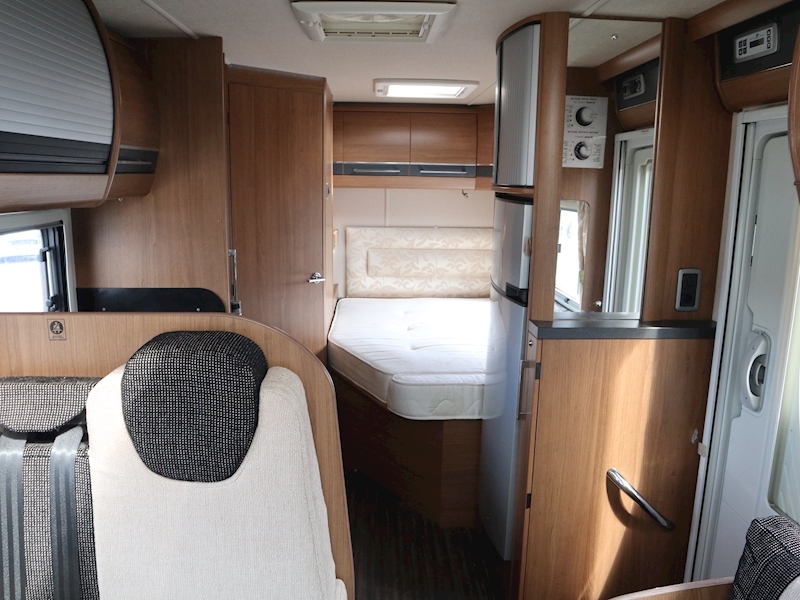 Fiat Autotrail 2012 Tracker FB - Large 8