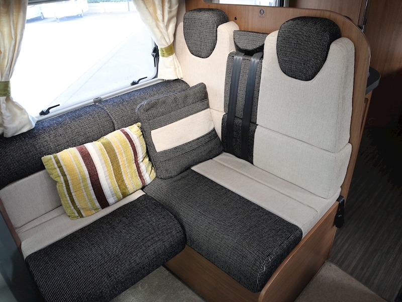 Fiat Autotrail 2012 Tracker FB - Large 9
