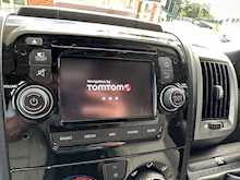 Autotrail Tracker 2016 RS13