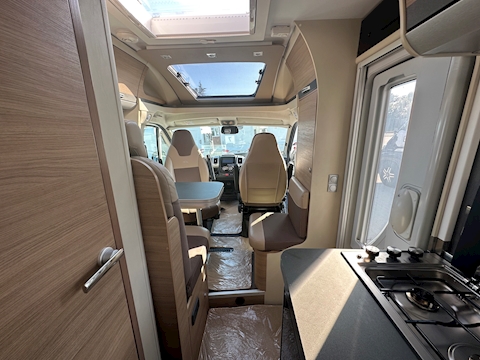 Adria Compact 2017 Plus - Large 6