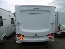 Swift Conqueror 2013 5302