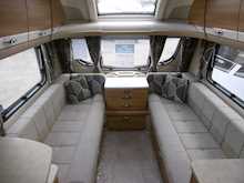 Swift Conqueror 2013 5304