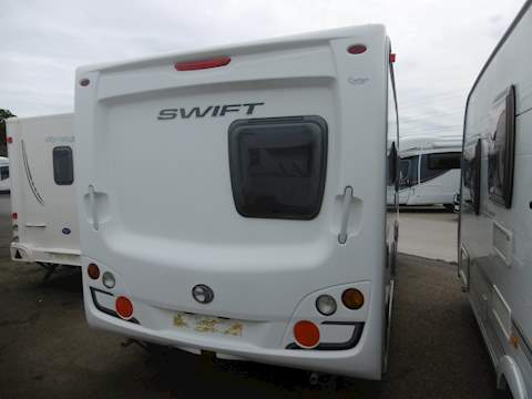Swift Conqueror 480 - U536